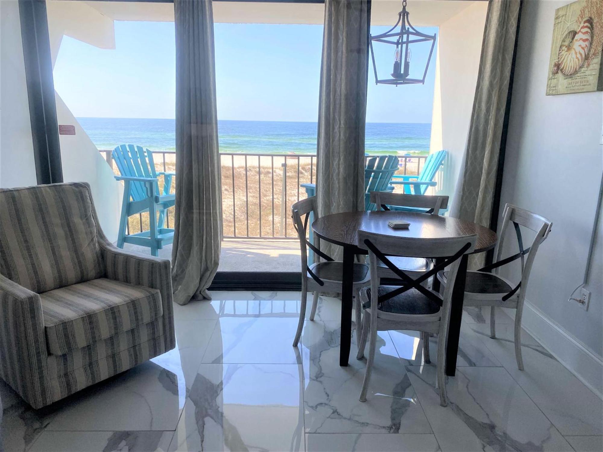 Island Winds East 202 By Albvr - Beautifully Renovated Beachfront Condo & Steps Away From Hangout & More! Gulf Shores Luaran gambar