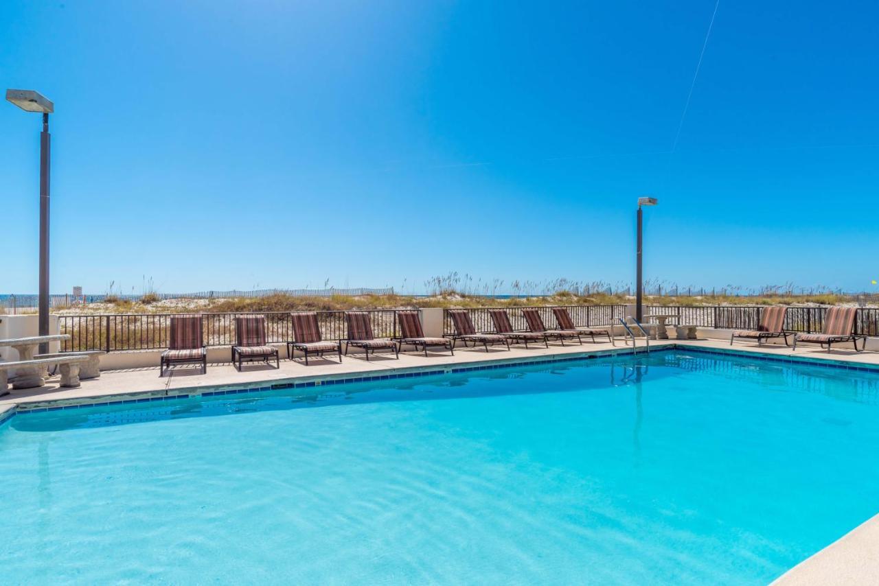 Island Winds East 202 By Albvr - Beautifully Renovated Beachfront Condo & Steps Away From Hangout & More! Gulf Shores Luaran gambar