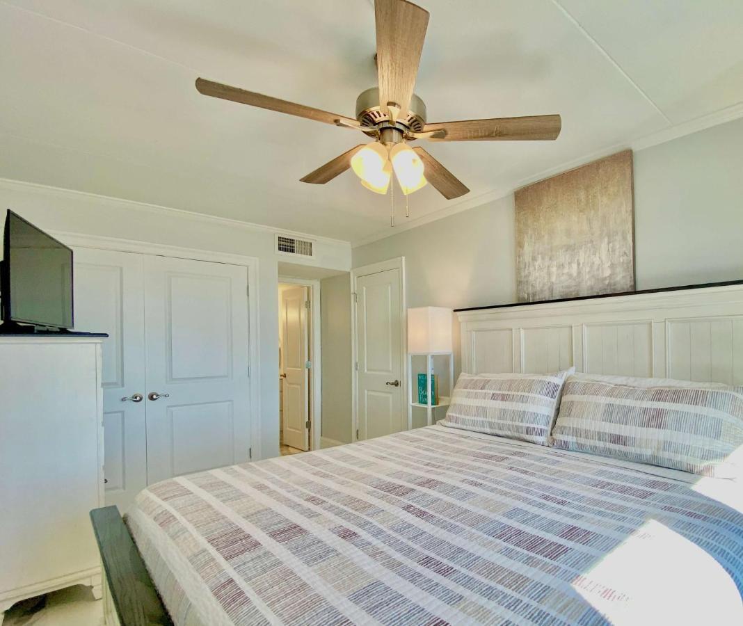 Island Winds East 202 By Albvr - Beautifully Renovated Beachfront Condo & Steps Away From Hangout & More! Gulf Shores Luaran gambar