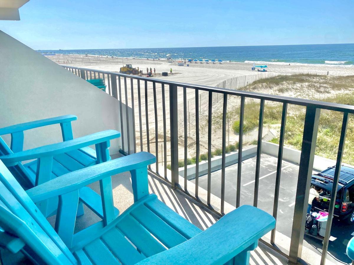 Island Winds East 202 By Albvr - Beautifully Renovated Beachfront Condo & Steps Away From Hangout & More! Gulf Shores Luaran gambar
